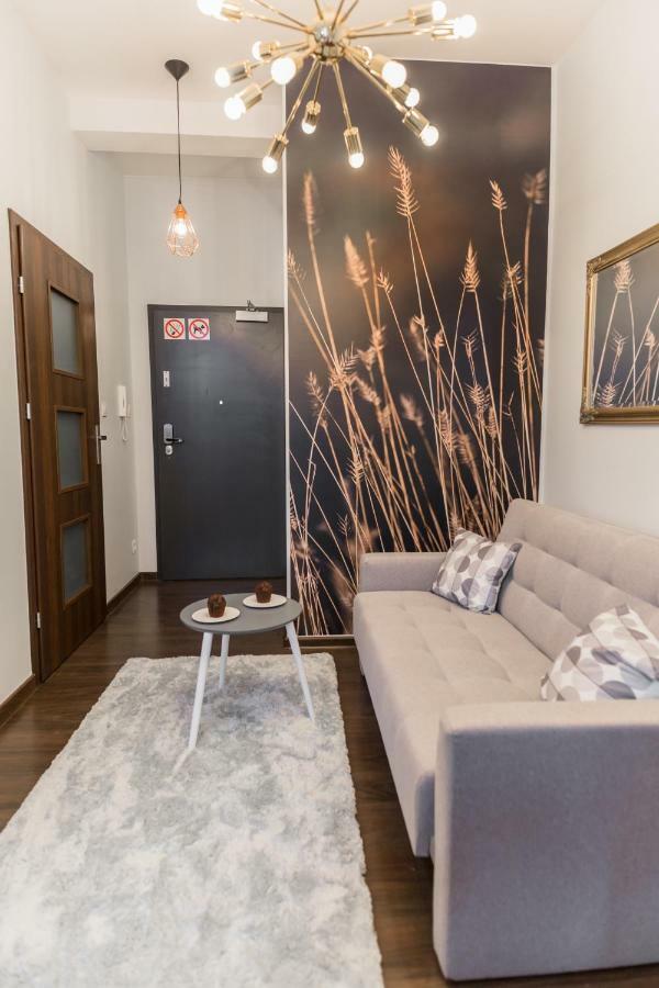 GoldenEye Apartment Center Wrocław Buitenkant foto