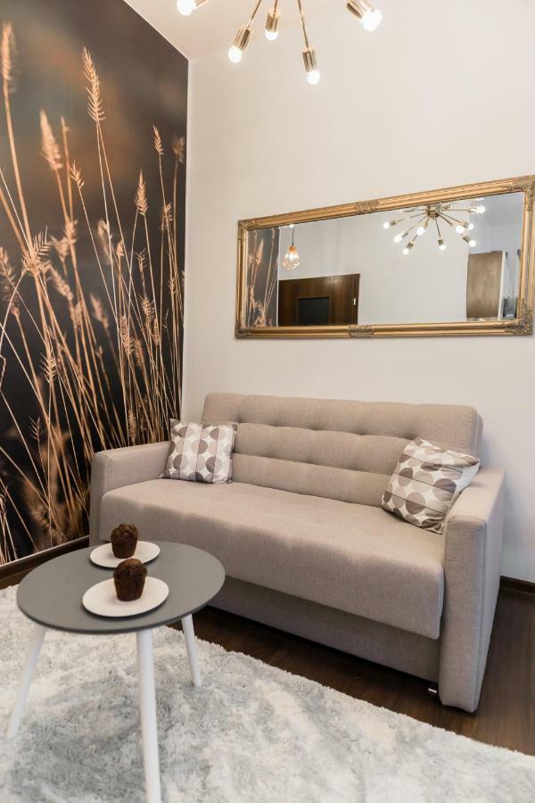 GoldenEye Apartment Center Wrocław Buitenkant foto